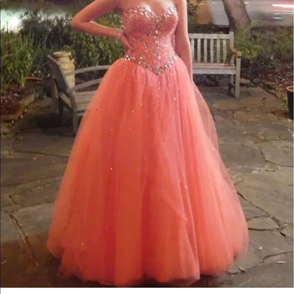 Ball gown